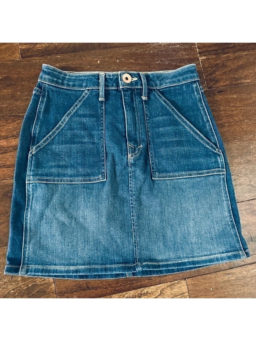 Vineyard Vines Faded Denim Utility Pocket Mini Skirt Size 25 - Picture 8 of 9